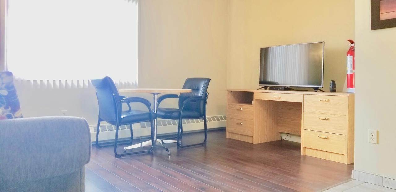 Twilight Country Motel Boyle Экстерьер фото