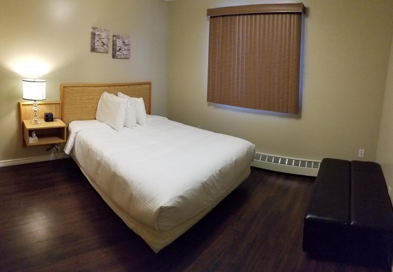 Twilight Country Motel Boyle Экстерьер фото