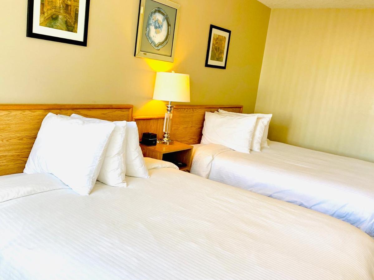 Twilight Country Motel Boyle Экстерьер фото