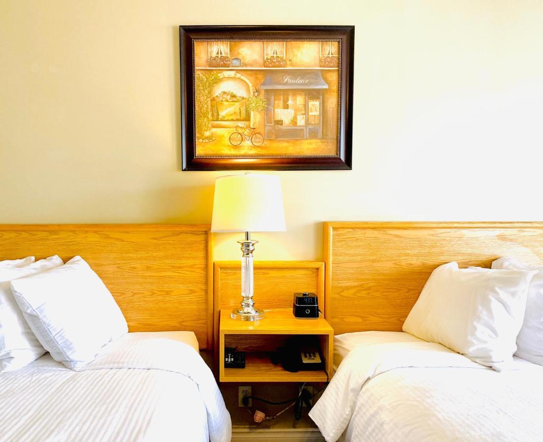 Twilight Country Motel Boyle Экстерьер фото
